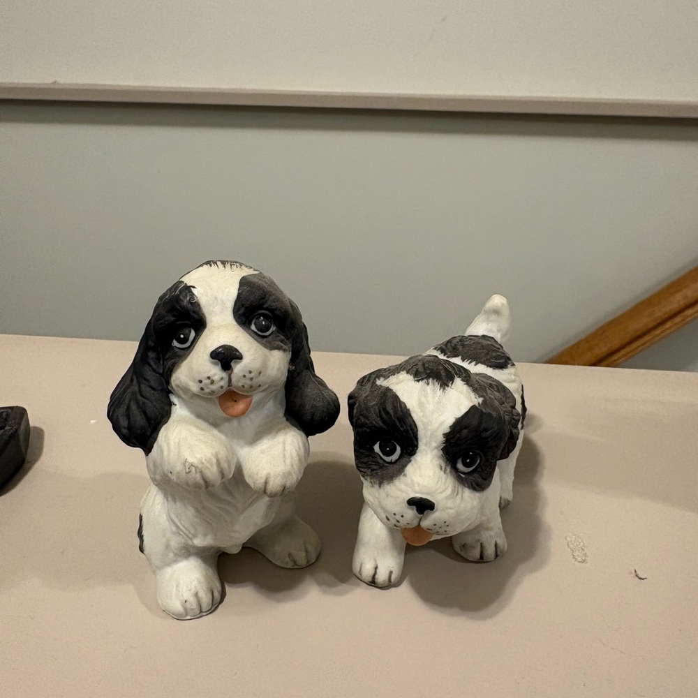 Home Interior Adorable Black and White Puppy Figurines